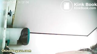 Asian Lady Poop - Poop and look