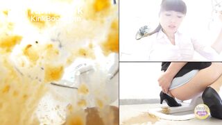 Diarrhea in toilet - video 3