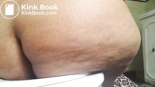 Closeup Ebony BBW Scat