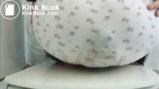 Pants poop and squish