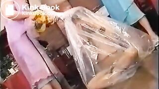 Yap**s Market, toilet party