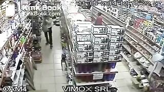 woman pooping in public 5