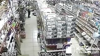 woman pooping in public 5