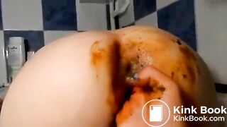 european girls that like scat