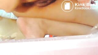 Chinese Webcam Girl Packs Gifts