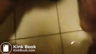 A wife pooping - video 2