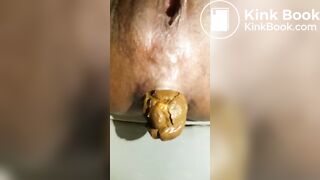 Amateur ebony poop 2