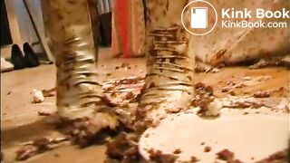 Extreme scat play from dirty girl solo