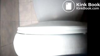 HORNY LATINA SHITS BUT WISHES IT WAS DICK