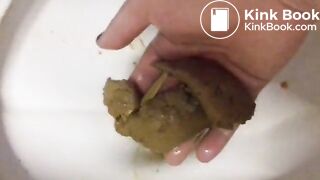 Give me your shit! Feed me!