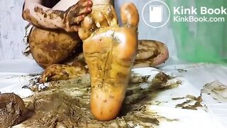 Shitty feet - video 4