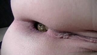 scat girl - video 25