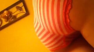 Cute amateur girl pooping in her pants