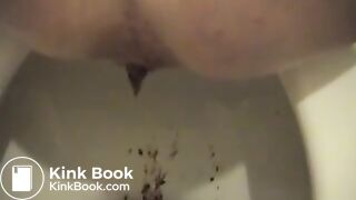 Ex girlfriend taking a big poop