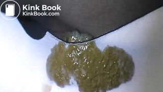 Yoga Pants Pooping 1