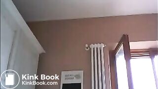 Blonde Camgirl tries her shit