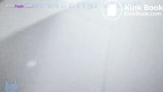 Betty Smear in Public Toilet