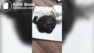 Girl pooping - video 6