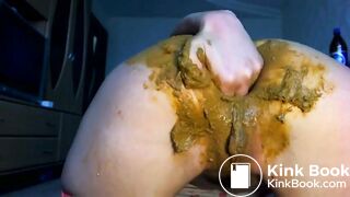 Russian scat and anal fisting