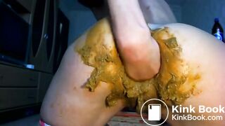 Russian scat and anal fisting