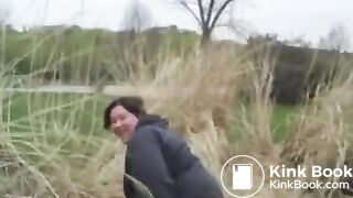 Amateur bbw poops outside