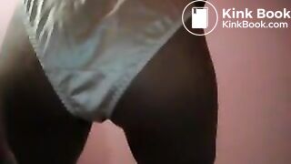 afro-american-girl-pantypoop3