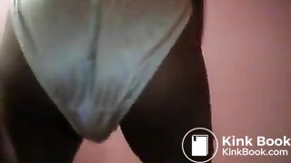 afro-american-girl-pantypoop3