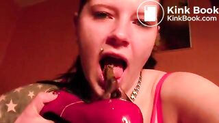 she licks her hells full of shit