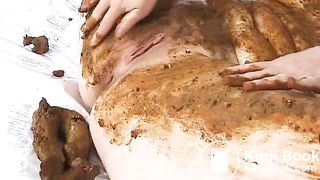 Mature woman pooping