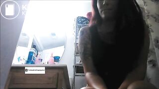 Hot girl toilet fart blast