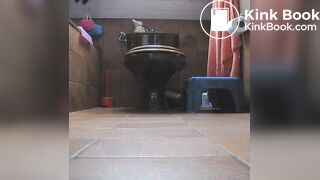 SISTER SHITS ON THE FLOOR