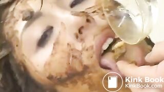 Scat pantyhose encasement