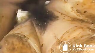 Scat pantyhose encasement