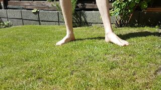 Shitting diaper Garden