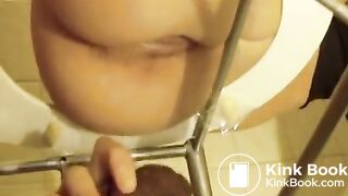 Scat slave - video 9