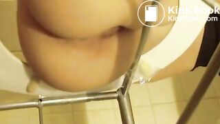 Scat slave - video 9