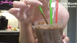 Hot Chick needing to shit