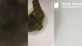My friend takes huge shits