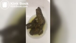 My friend takes huge shits