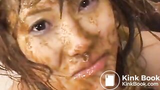 Scat pantyhose encasement 11