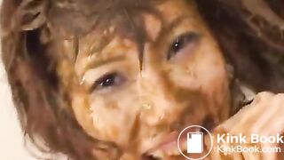 Scat pantyhose encasement 11