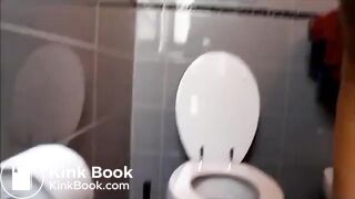 Amateur girl pooping hot