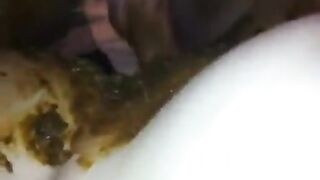 scat in pussy 4 - video 2