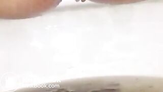 Runny poop - video 3