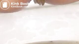 Runny poop - video 3