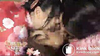 Beautiful women show a Japanese hospitality for their guests