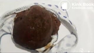 Blonde huge dump in polka dot undies