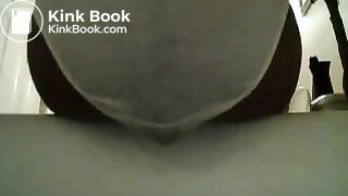 afro-american-girl-pantypoop2