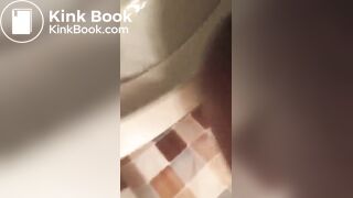 Big ebony booty poop