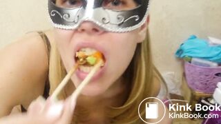 Girl eats her own shit in Japanese style